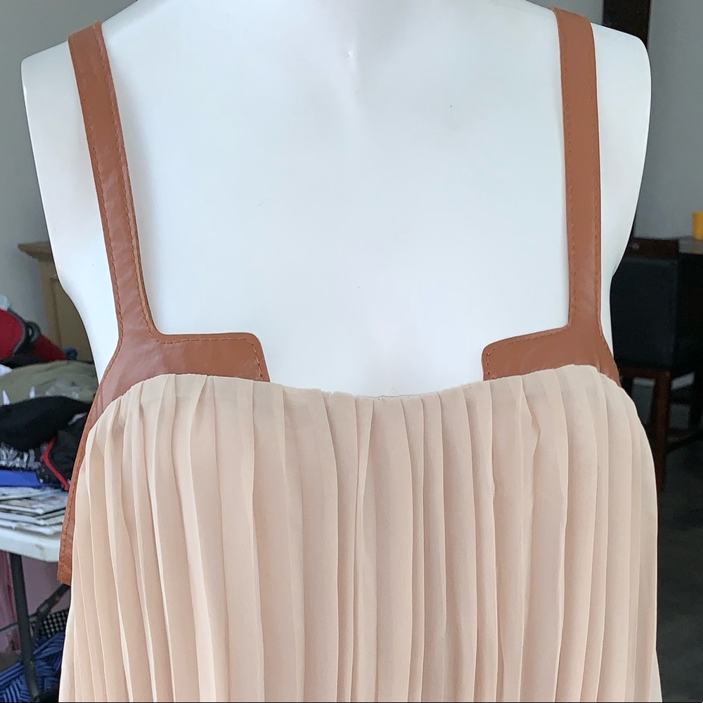 Pleated dress with leather straps